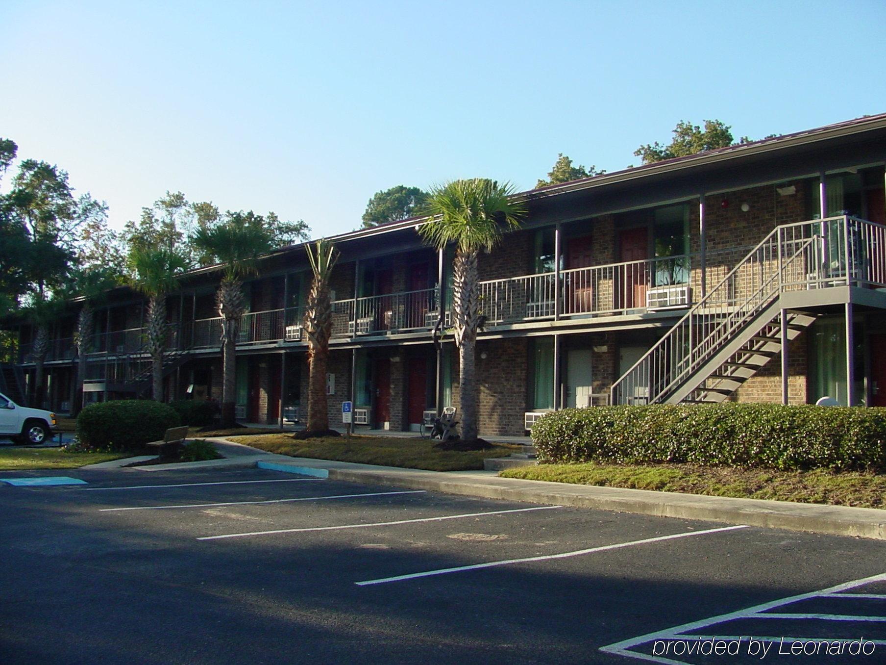 Frogmore Rodeway Inn St. Helena - Beaufort South المظهر الخارجي الصورة