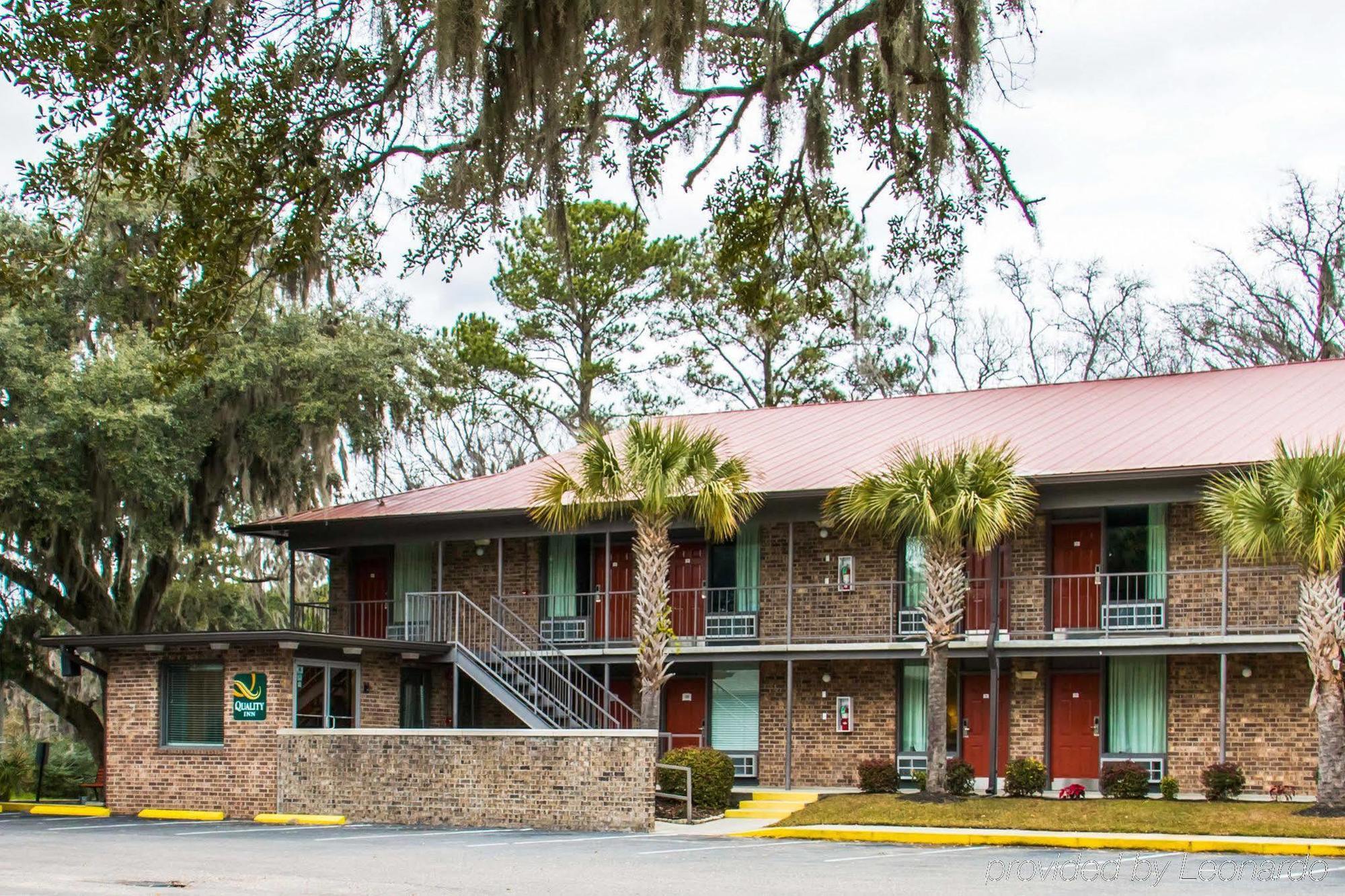 Frogmore Rodeway Inn St. Helena - Beaufort South المظهر الخارجي الصورة