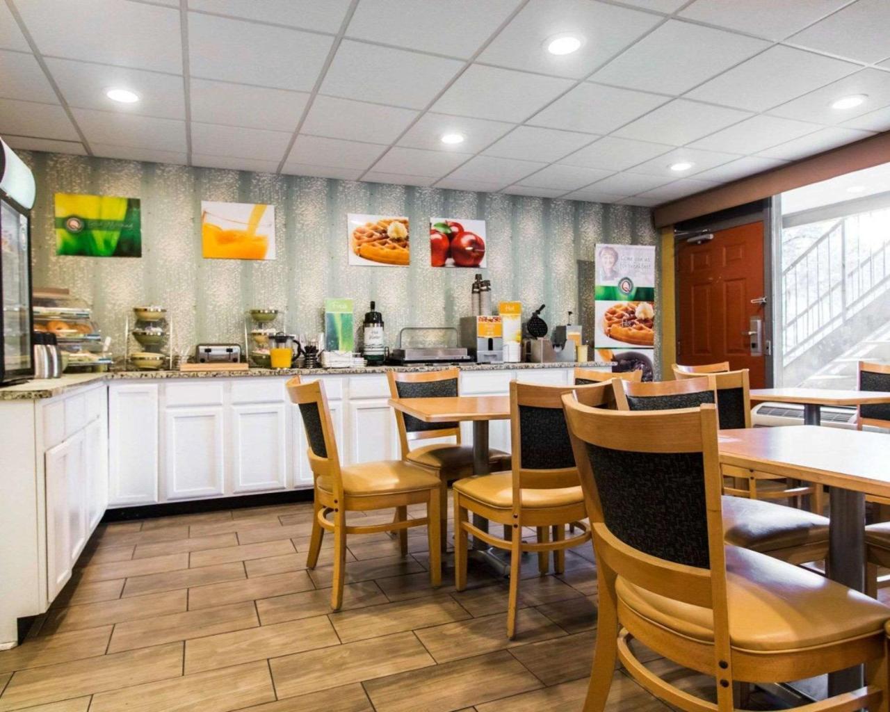 Frogmore Rodeway Inn St. Helena - Beaufort South المظهر الخارجي الصورة